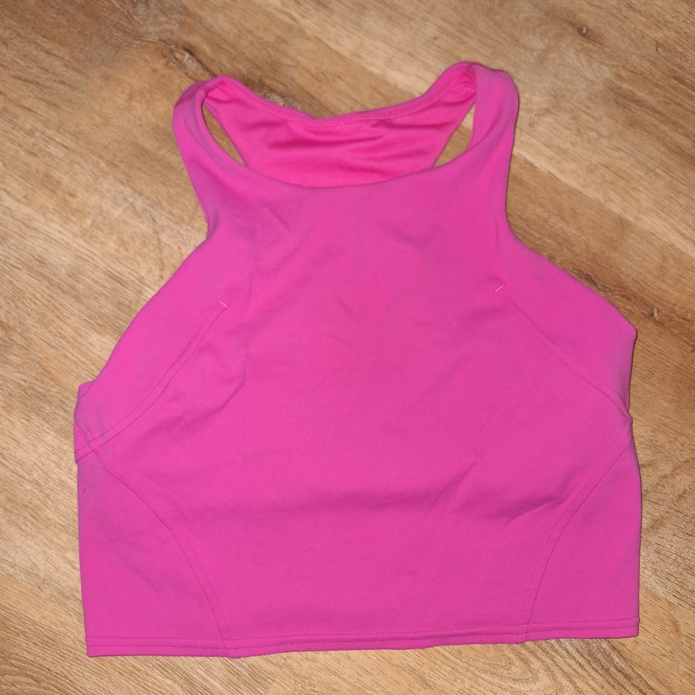 Lululemon invigorate to train Cropped tank 10